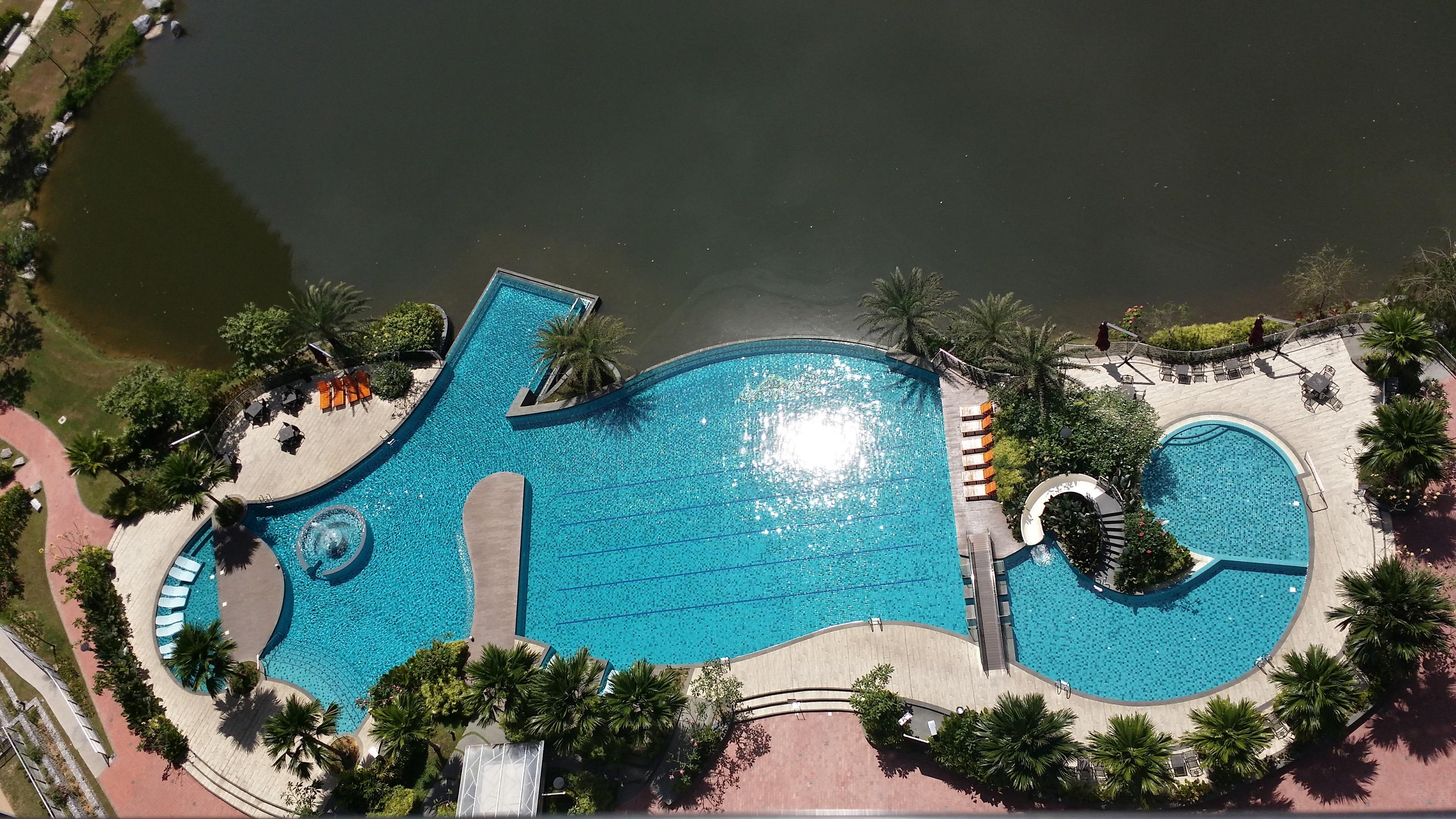 Hotel Tui Blue The Haven Ipoh Esterno foto The pool at the Sheraton Nha Trang Hotel & Spa Resort